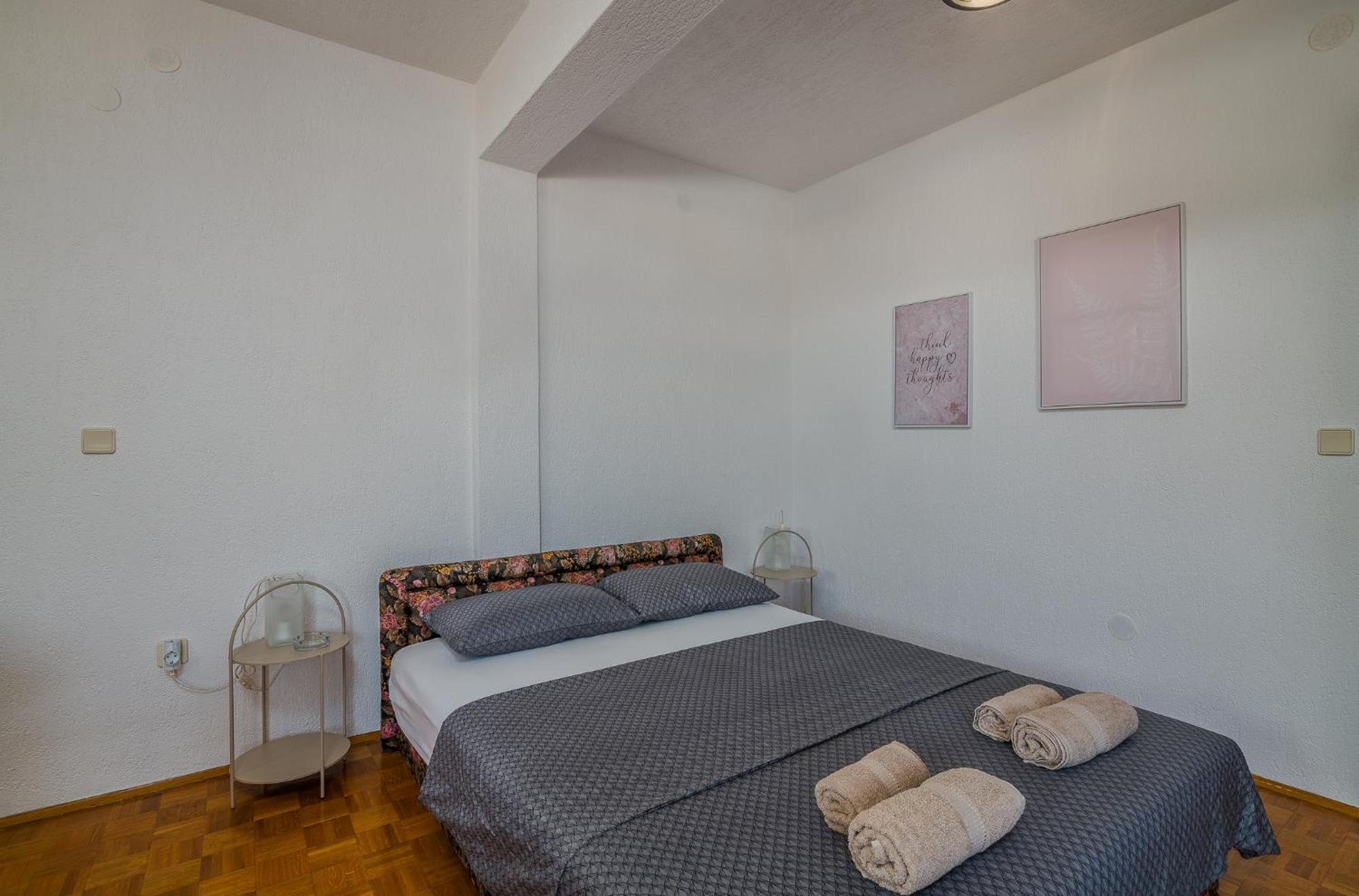 Apartments Bahar Krk Krk Town Rom bilde